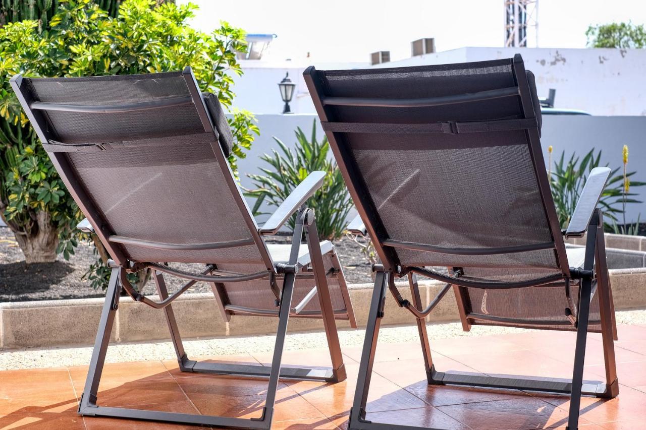 Suite Helios Relax A 500M De La Playa Puerto del Carmen  Eksteriør billede